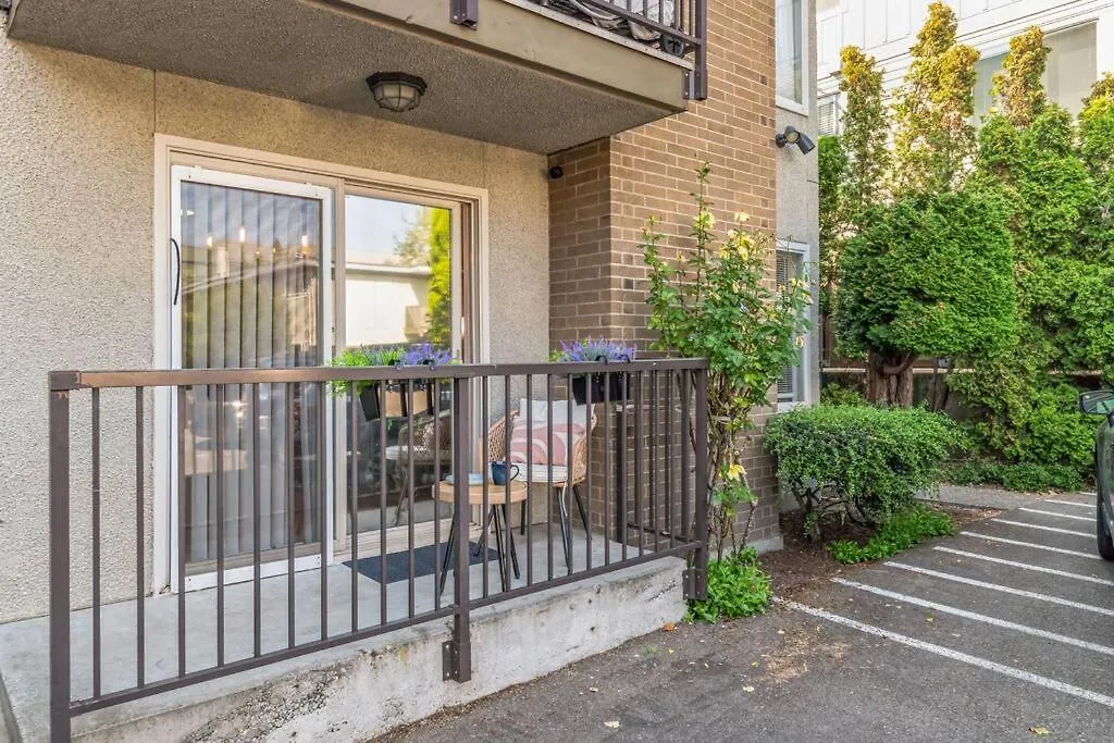 Vibrant 2Bed Condo - Stroll To Sea Space Needle Seattle Apartment